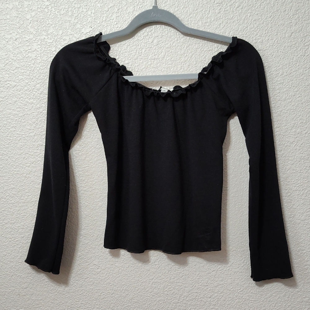 *Light Before Dark Off Shoulder Elastic Black Ruffled Neck Women's Top Medium